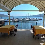 Capri Отель