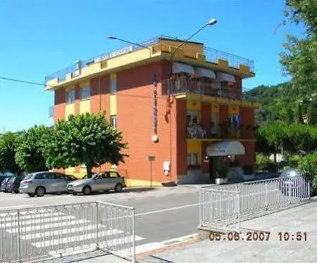 Hotel Capri Hotel 3*