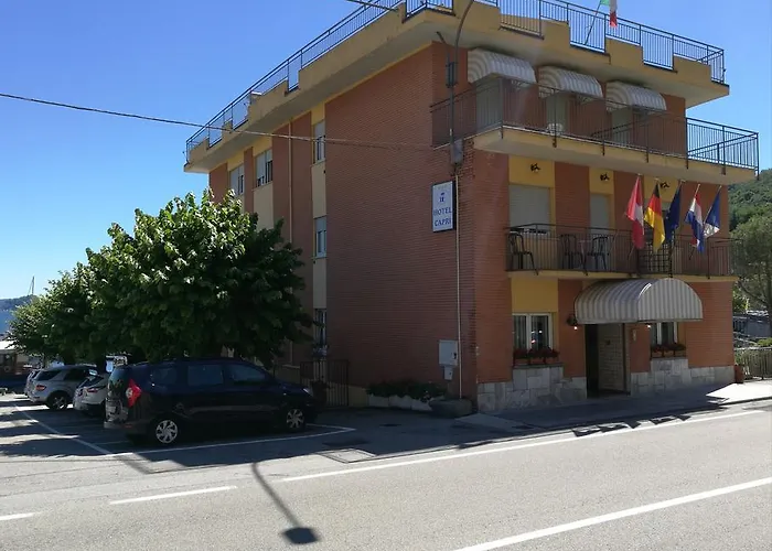 Ξενοδοχείο Capri Lesa