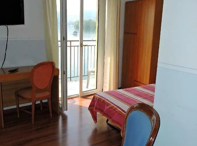 فندق Capri لسا